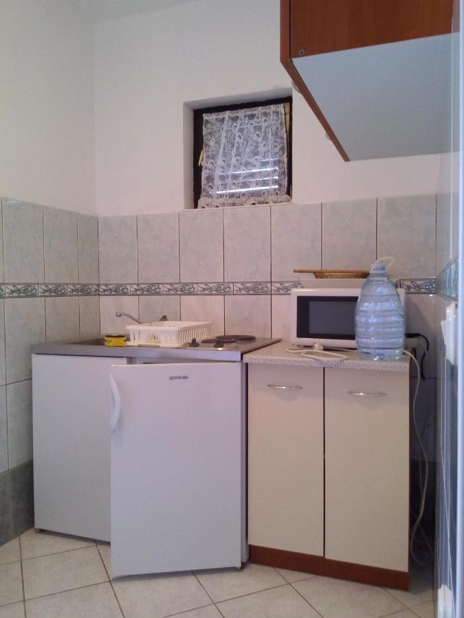 Appartamento Maslina Vir Esterno foto