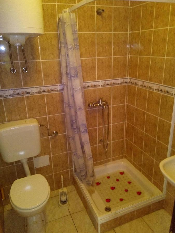 Appartamento Maslina Vir Esterno foto