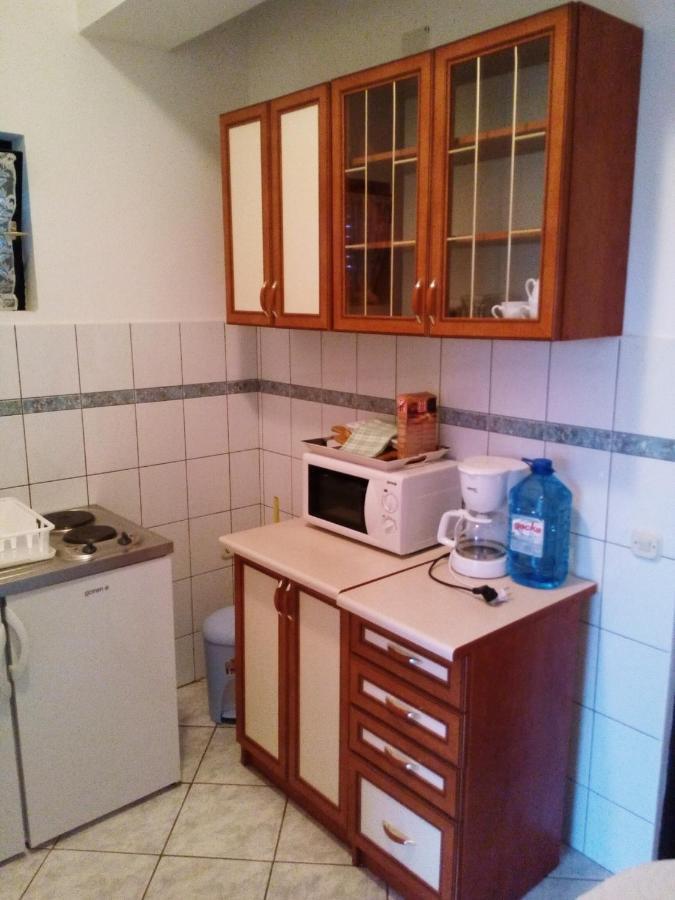 Appartamento Maslina Vir Esterno foto